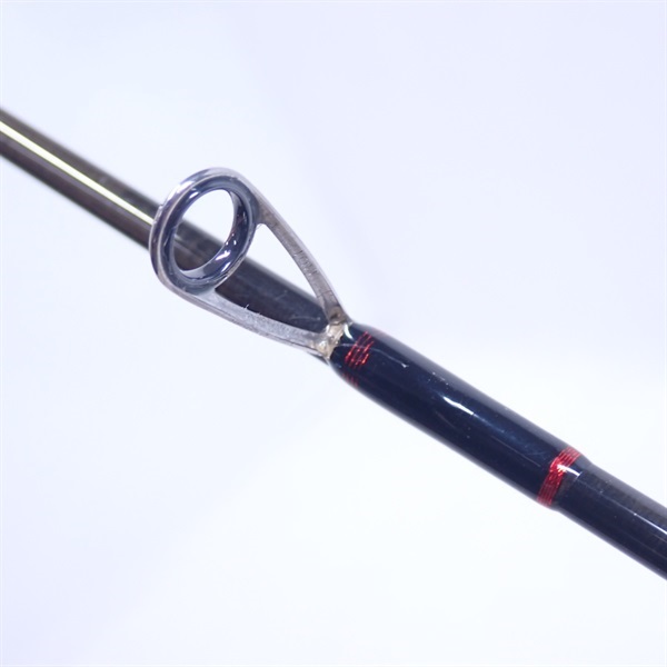 フォーナイン　マイスター　レッドウルフ６１ＭＬ－ＳＴ